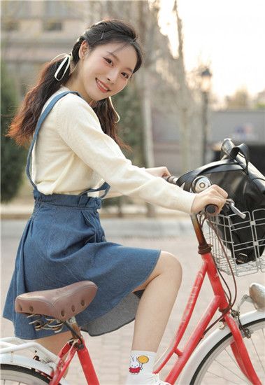 榴莲视频高清版截图1