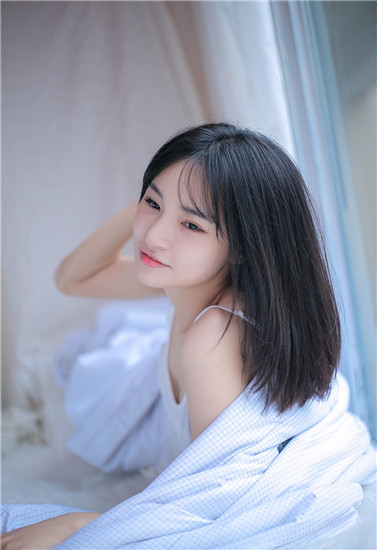 无人区码一码二码三码ios版