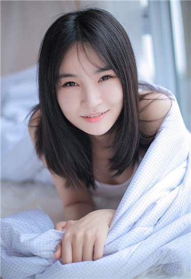 无人区码一码二码三码ios版